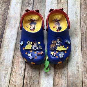 NEW Crocs + Disney Snow White & Friends Clog Shoe